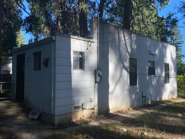 11314 Squirrel Creek Rd, Grass Valley, CA 95945