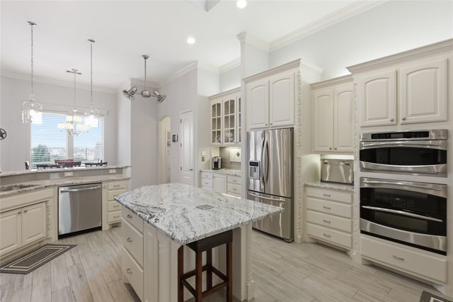 8804 Summit Point Court, Fort Worth, TX 76179