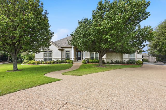 8804 Summit Point Court, Fort Worth, TX 76179