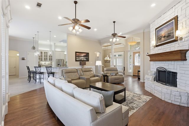 8804 Summit Point Court, Fort Worth, TX 76179
