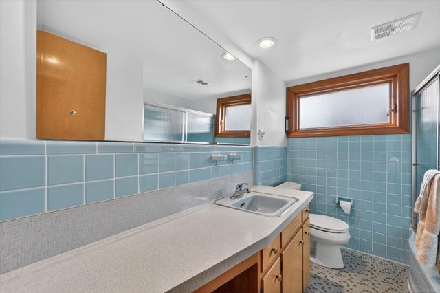 4001 Huhn Circle, Shelby Twp, MI 48316