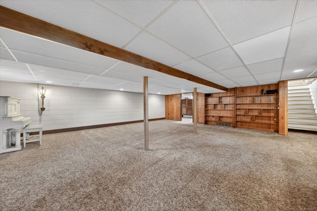 4001 Huhn Circle, Shelby Twp, MI 48316