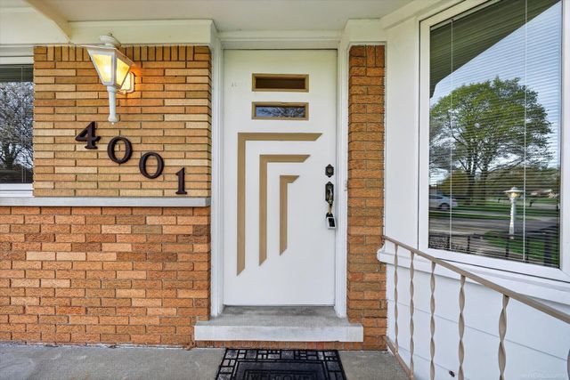 4001 Huhn Circle, Shelby Twp, MI 48316