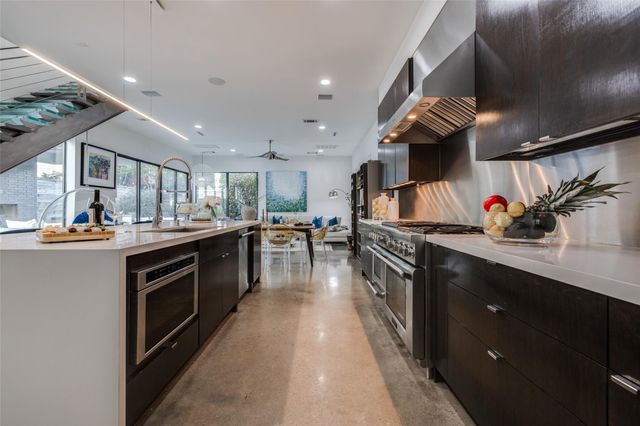2014 Park Street, Houston, TX 77019