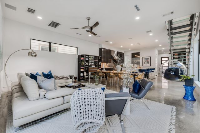 2014 Park Street, Houston, TX 77019