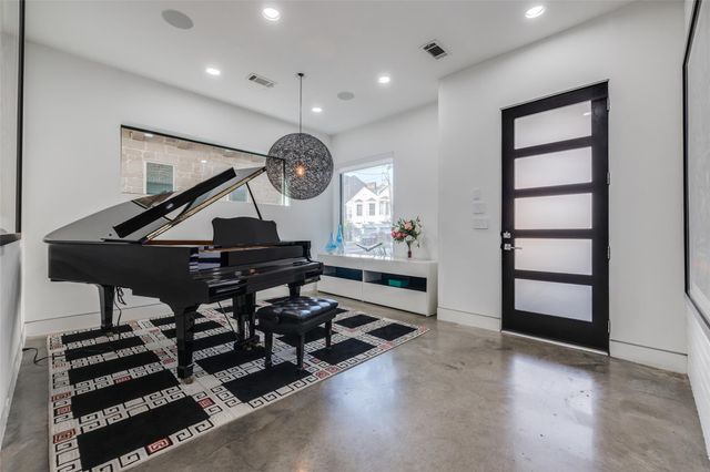 2014 Park Street, Houston, TX 77019