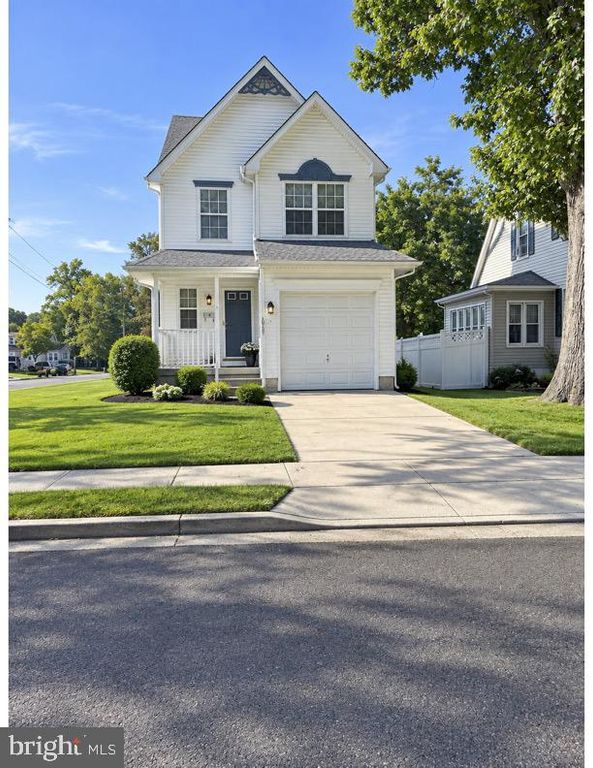 400 LAKE AVE, GLENDORA, NJ 08029 — exterior