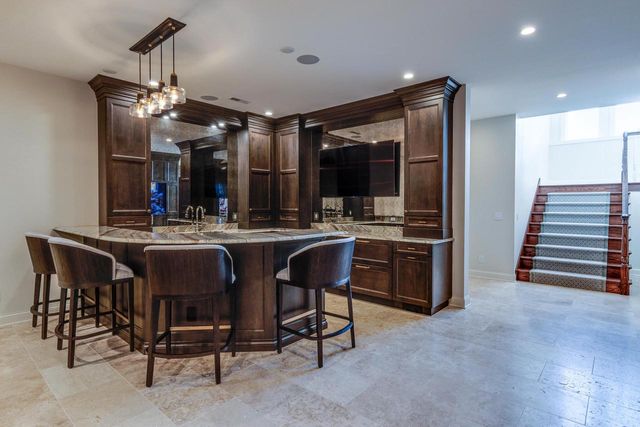 9809 Trappers Trail, Middleton, WI 53562
