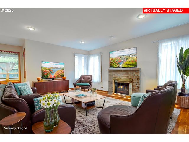 1758 Nw 18TH Ct, Gresham, OR 97030