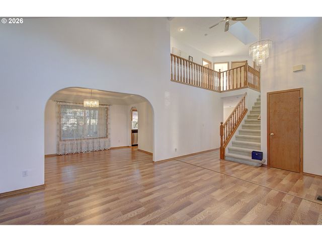 1758 Nw 18TH Ct, Gresham, OR 97030