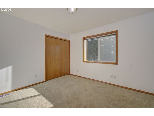 1758 Nw 18TH Ct, Gresham, OR 97030