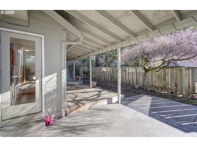 1758 Nw 18TH Ct, Gresham, OR 97030