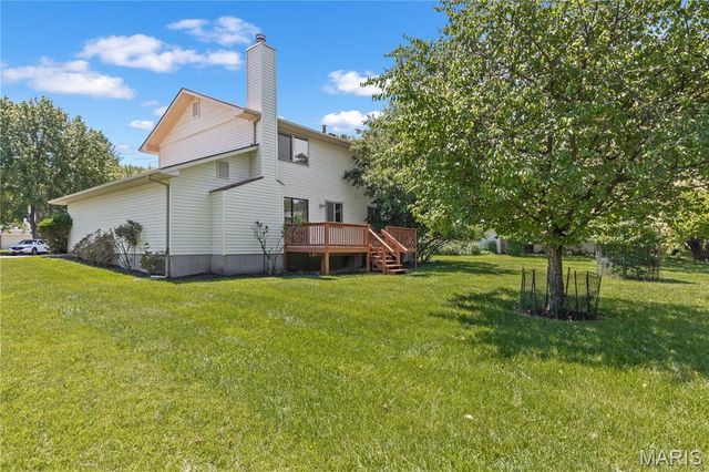 12787 Parkway Estates Drive, St Louis, MO 63146