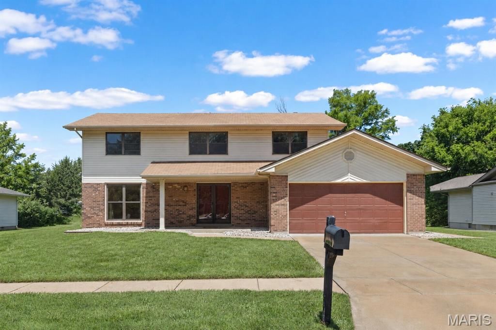 12787 Parkway Estates Drive, St Louis, MO 63146