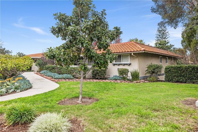 782 Via Los Altos N, Laguna Woods, CA 92637