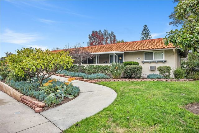 782 Via Los Altos N, Laguna Woods, CA 92637