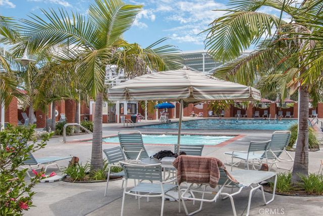 782 Via Los Altos N, Laguna Woods, CA 92637