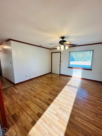 2701 S Main, Newport, AR 72112