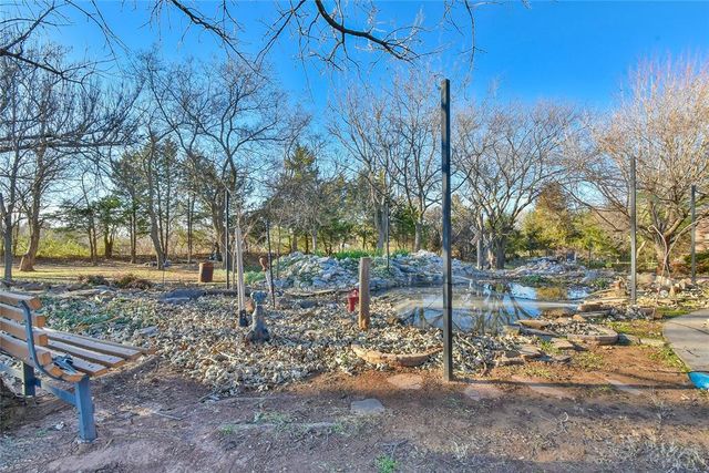 301 W Ponderosa Drive, Tuttle, OK 73089