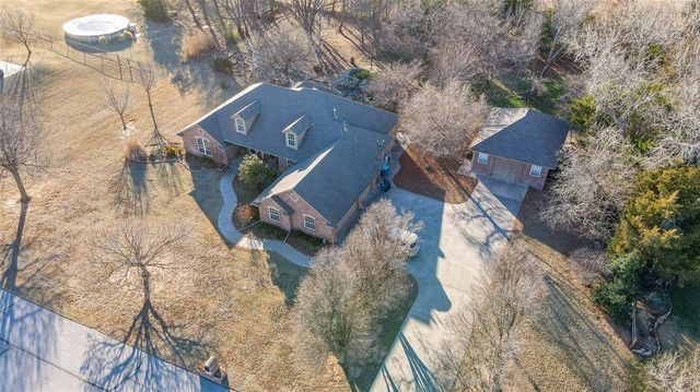 301 W Ponderosa Drive, Tuttle, OK 73089