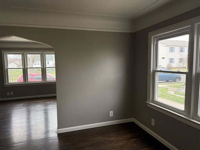 182 Bondie Street, Wyandotte, MI 48192