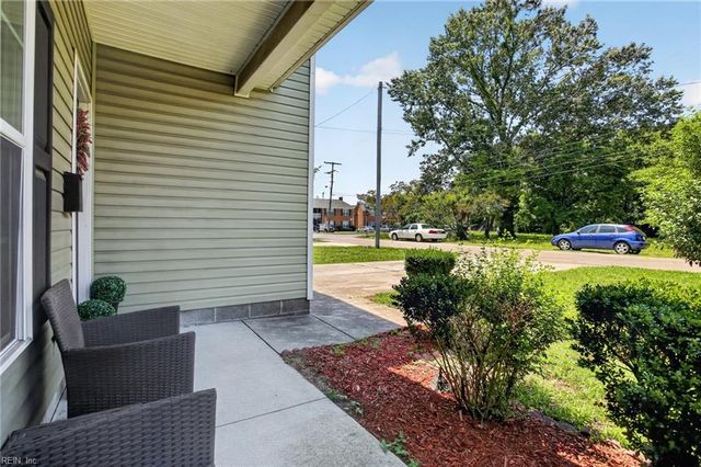 4158 Everett ST, Chesapeake, VA 23324