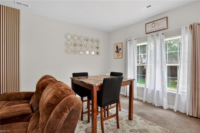 4158 Everett ST, Chesapeake, VA 23324