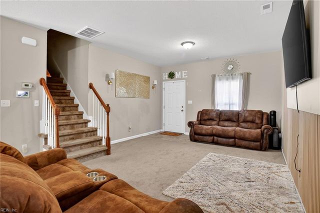 4158 Everett ST, Chesapeake, VA 23324