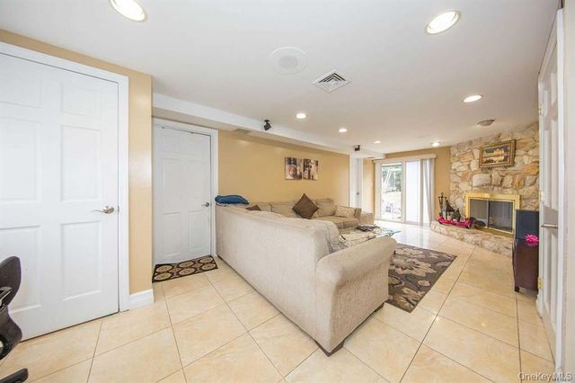 413 Clearmeadow Drive, East Meadow, NY 11554