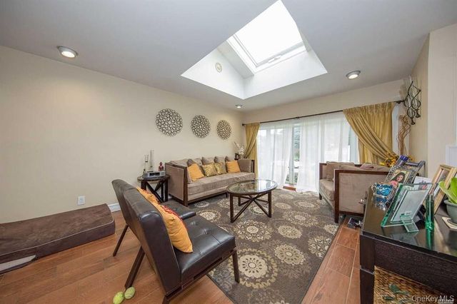 413 Clearmeadow Drive, East Meadow, NY 11554