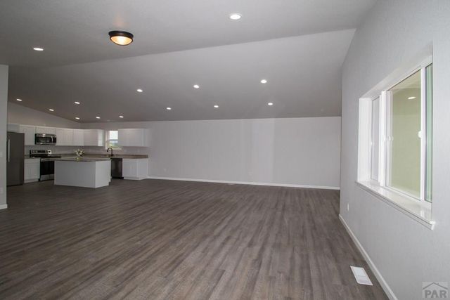 136 High Meadows Dr, Florence, CO 81226