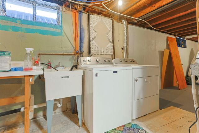 1205 Pyle Avenue, South Bend, IN 46615