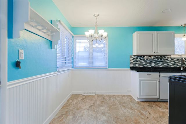 1205 Pyle Avenue, South Bend, IN 46615