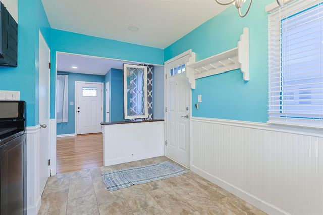 1205 Pyle Avenue, South Bend, IN 46615