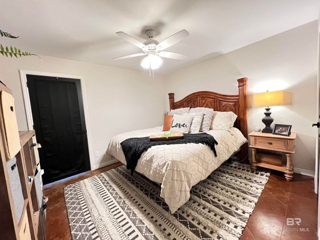 14040 Riverside Drive, Foley, AL 36535