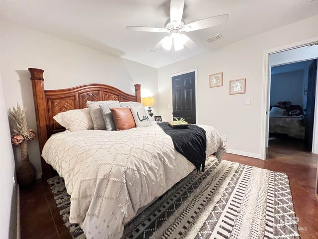 14040 Riverside Drive, Foley, AL 36535