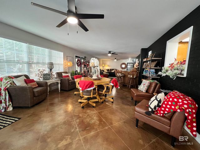 14040 Riverside Drive, Foley, AL 36535