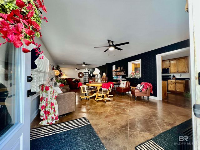 14040 Riverside Drive, Foley, AL 36535