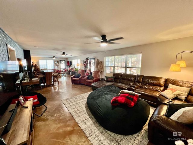 14040 Riverside Drive, Foley, AL 36535