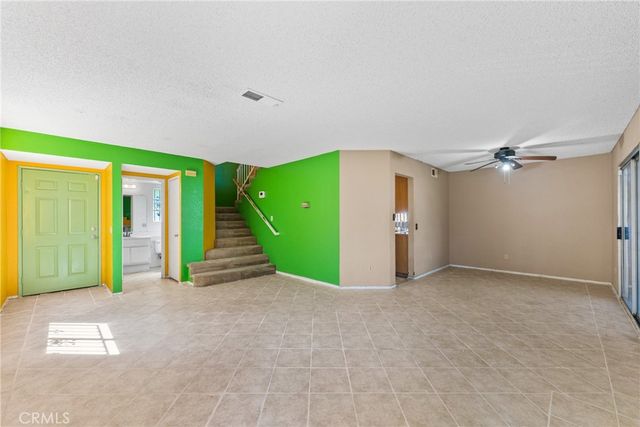 1543 Keepsake Lane, Perris, CA 92571