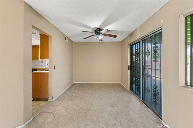 1543 Keepsake Lane, Perris, CA 92571