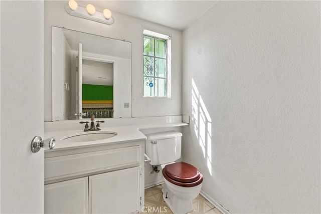 1543 Keepsake Lane, Perris, CA 92571
