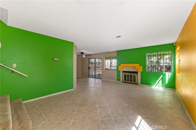 1543 Keepsake Lane, Perris, CA 92571