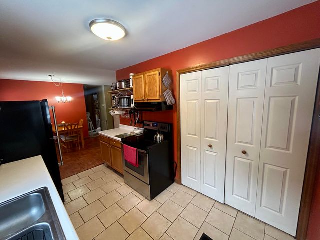 58 Reservoir Road, Peru, NY 12972