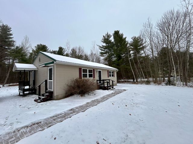 58 Reservoir Road, Peru, NY 12972