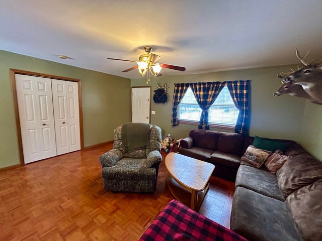 58 Reservoir Road, Peru, NY 12972