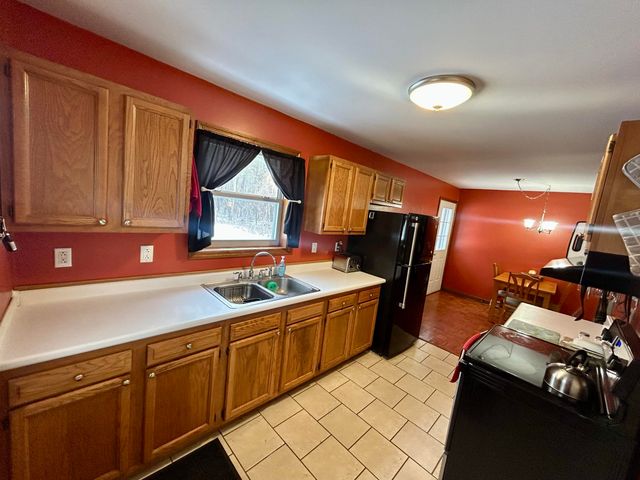 58 Reservoir Road, Peru, NY 12972