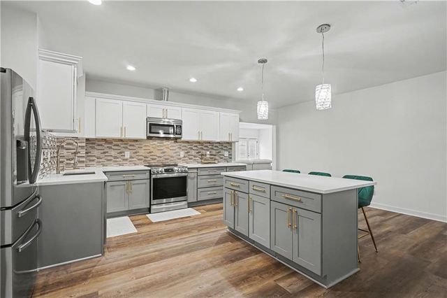 5028 Stefan Ridge Way, Buford, GA 30519