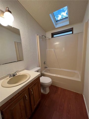 1345 Lake Shore DR, Spicewood, TX 78669