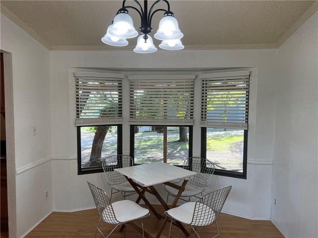 1345 Lake Shore DR, Spicewood, TX 78669